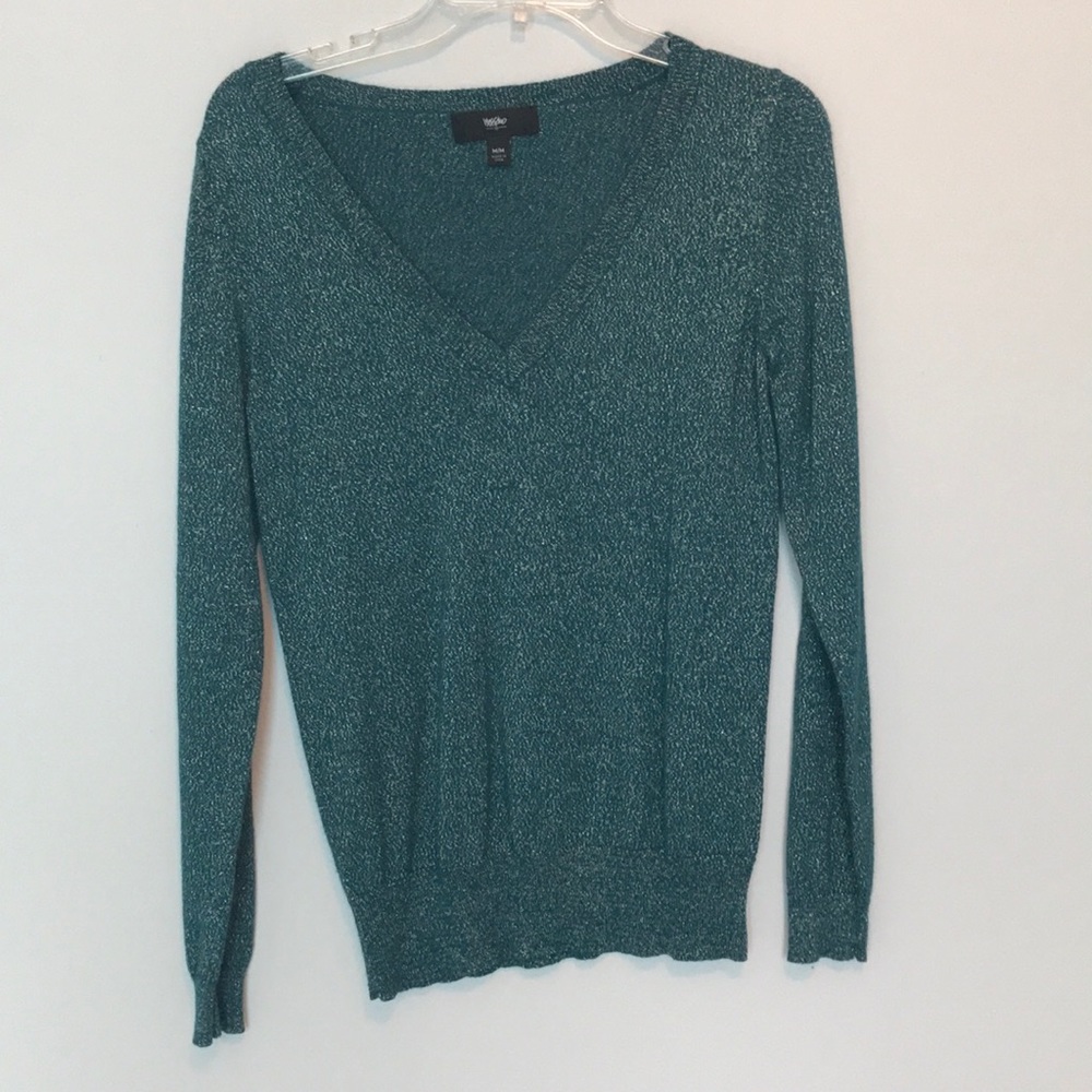 Medium long sleeve Mossimo shirt.